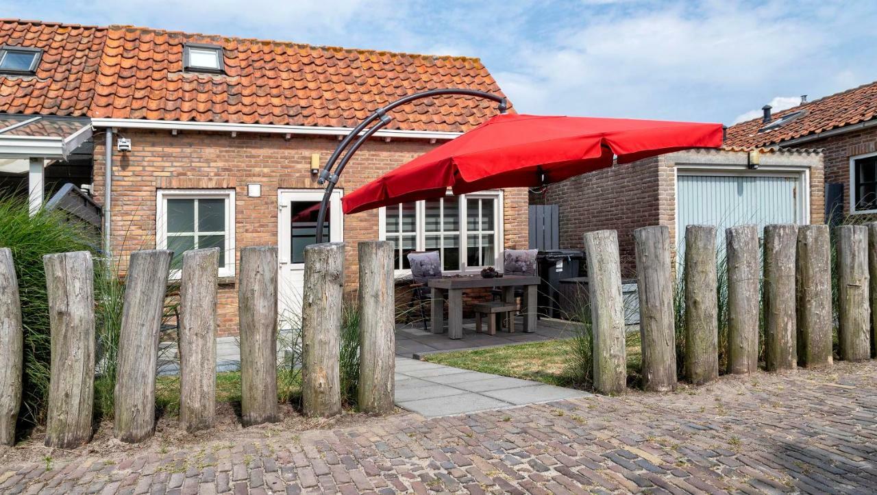 Noordervroon Holiday home
